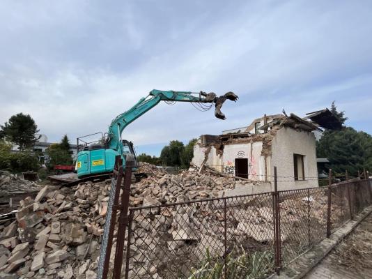 Demolice Růžička | Demoliční práce. Služby poskytujeme v Praze a okolí | www.demoliceruzicka.cz